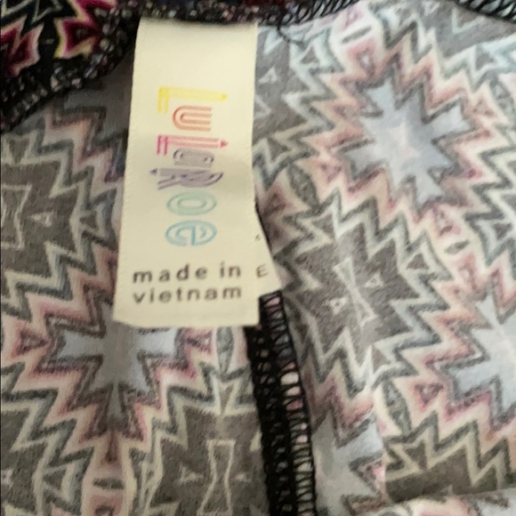 LuLaRoe OS Leggings - Picture 4 of 5